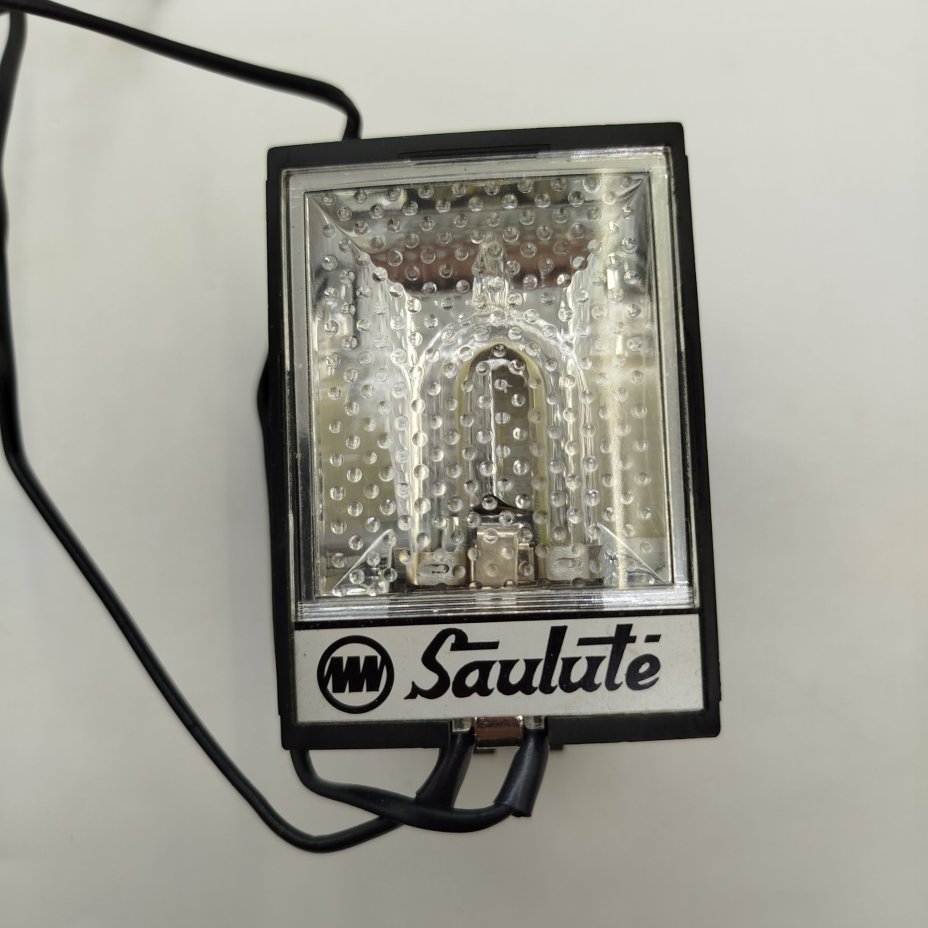 Фотовспышка Saulute