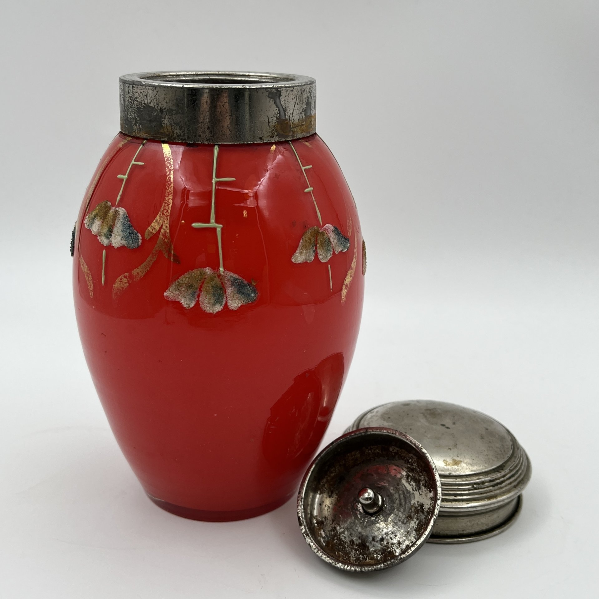 Чайница красного цвета с цветочным декором (винтаж), стекло, роспись, сплав металлов, СССР, 1930-1950 гг.