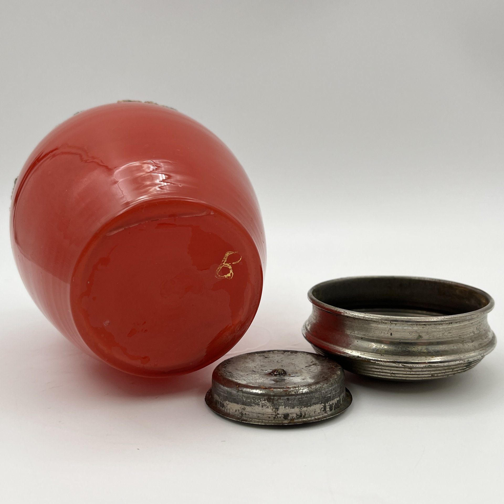 Чайница красного цвета с цветочным декором (винтаж), стекло, роспись, сплав металлов, СССР, 1930-1950 гг.