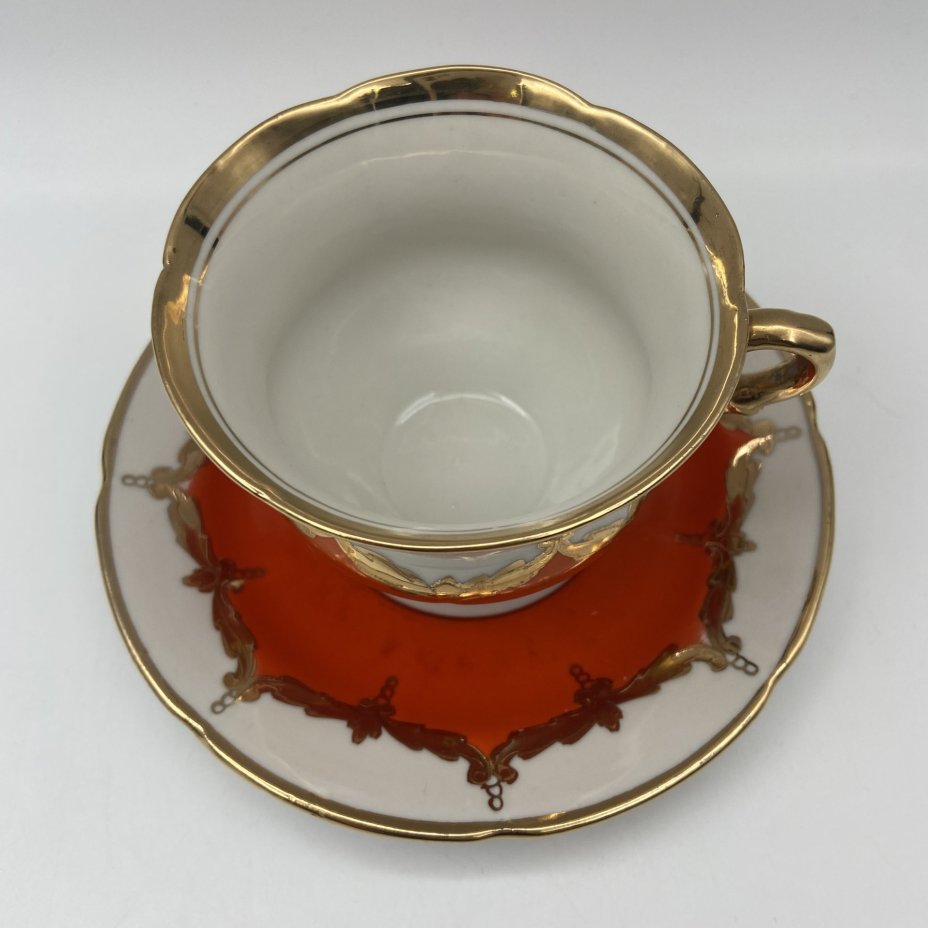 Пара чайная "Красный бутон", фарфор, крытье, золочение, Барановский фарфоровый завод, СССР, 1960-1969 гг.