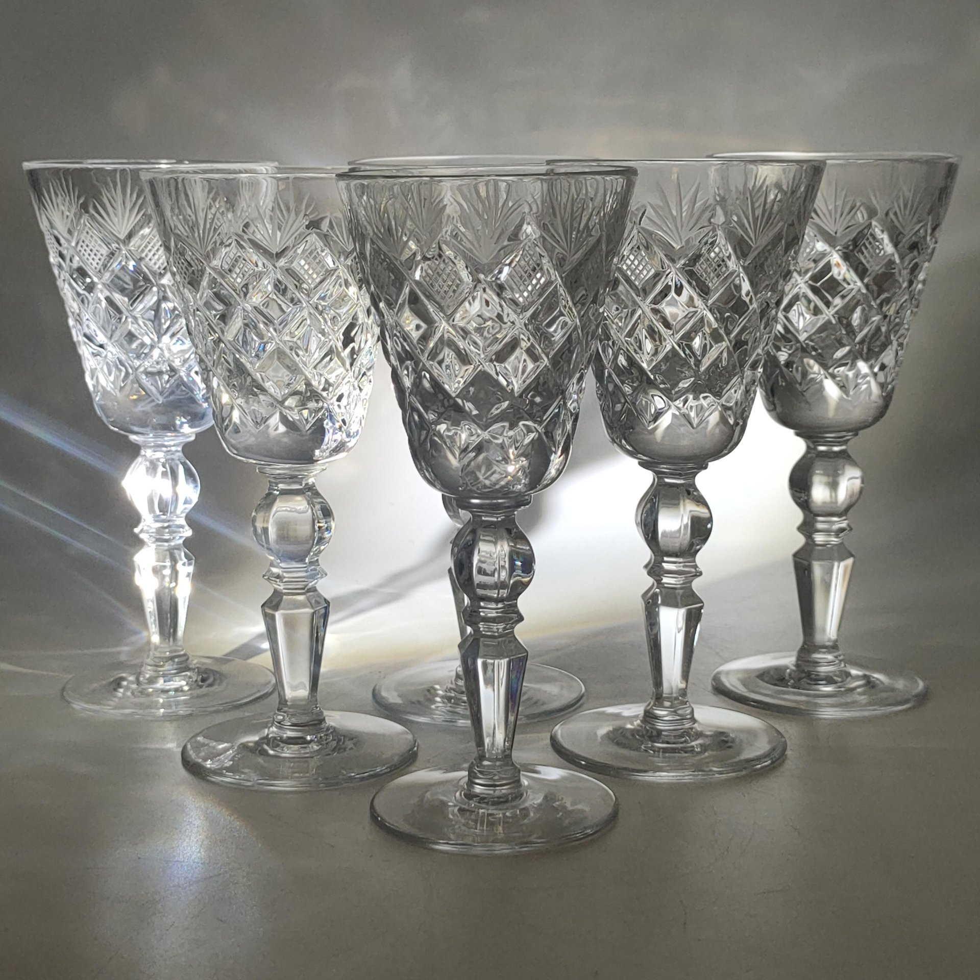 Набор рюмок на 6 персон с резным геометрическим декором, хрусталь, алмазная грань, СССР, 1970-1990 гг.