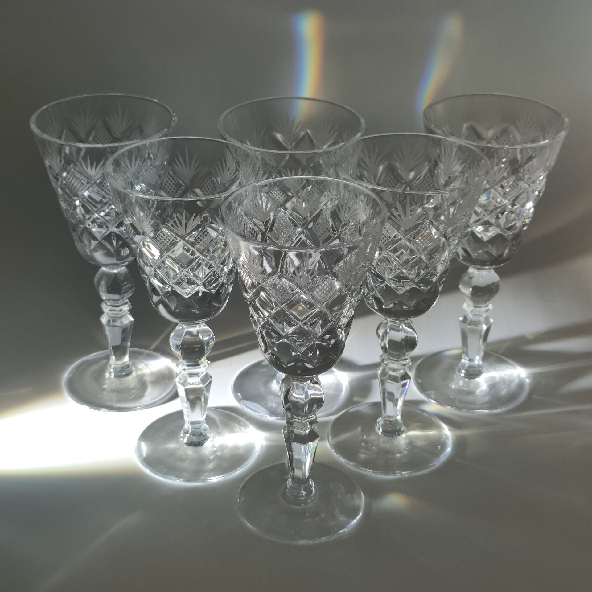 Набор рюмок на 6 персон с резным геометрическим декором, хрусталь, алмазная грань, СССР, 1970-1990 гг.