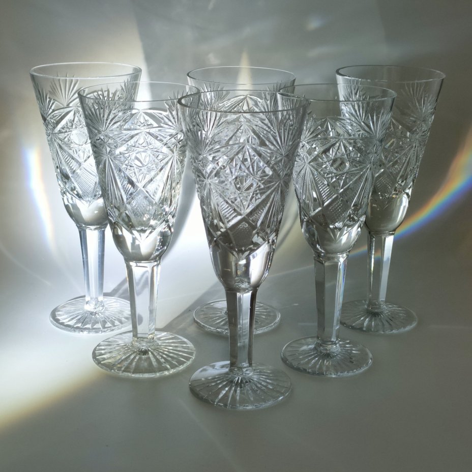 Набор из 6-ти бокалов с резным геометрическим декором, хрусталь, алмазная грань, СССР, 1970-1990 гг.