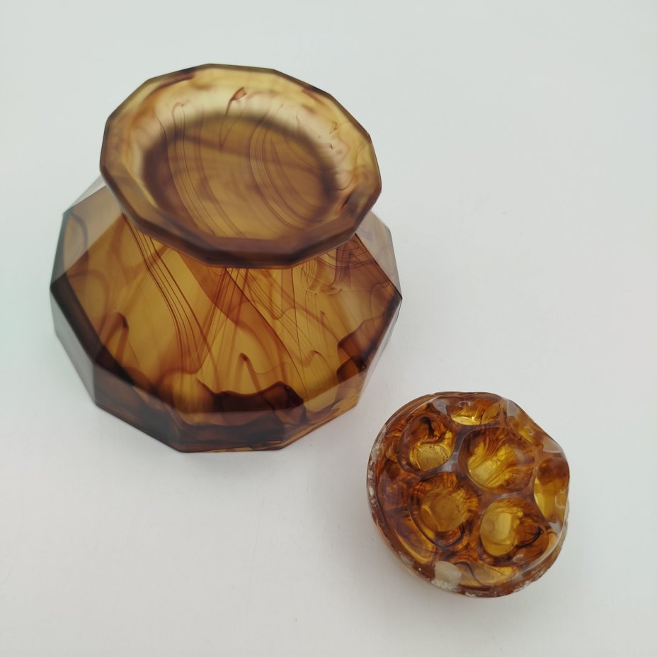 Ваза-подставка для цветов (роуз-боул, rose-bowl) "Amber Cloud", компания "George Davidson & Co", стекло, матовое, пресс, Великобритания, 1920-1930 гг.