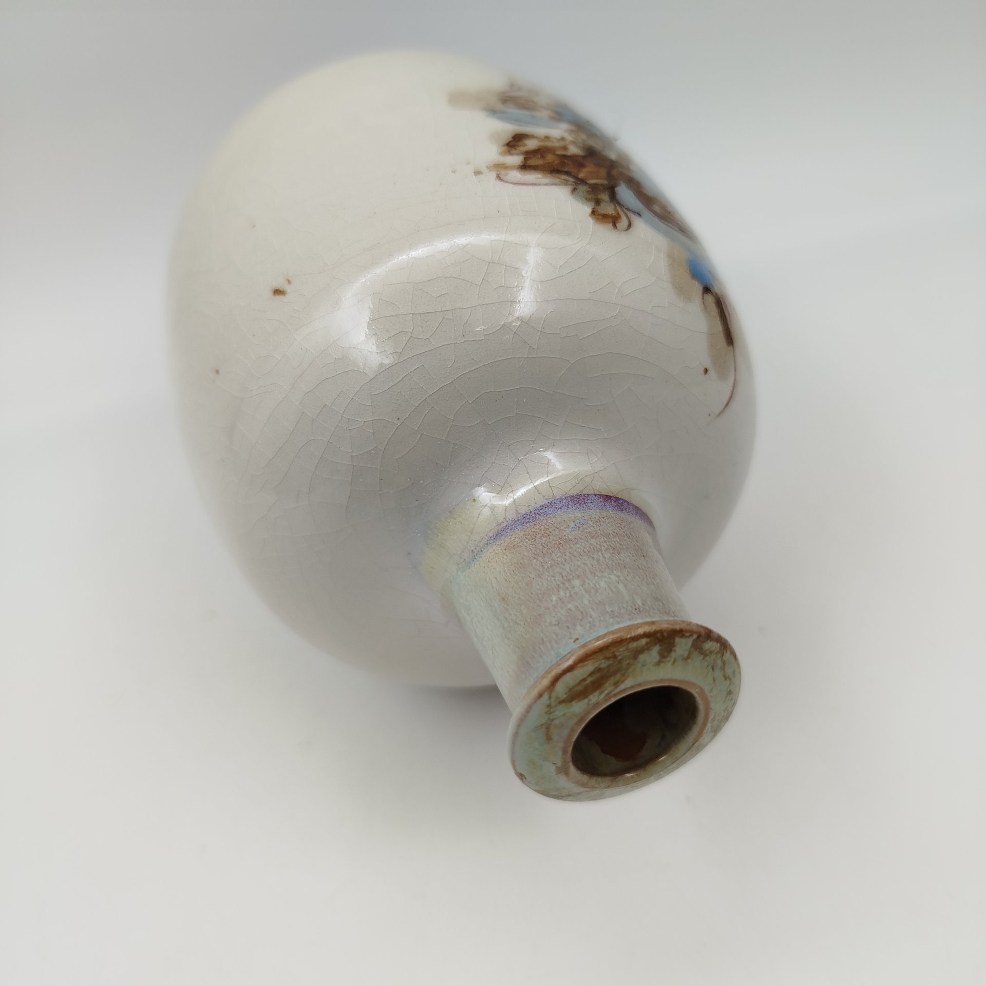 Ваза миниатюрная с изображением цветов, автор Петерис Лаксис (Pēteris Laksis), керамика, роспись, Латвия, 1970-1990 гг.