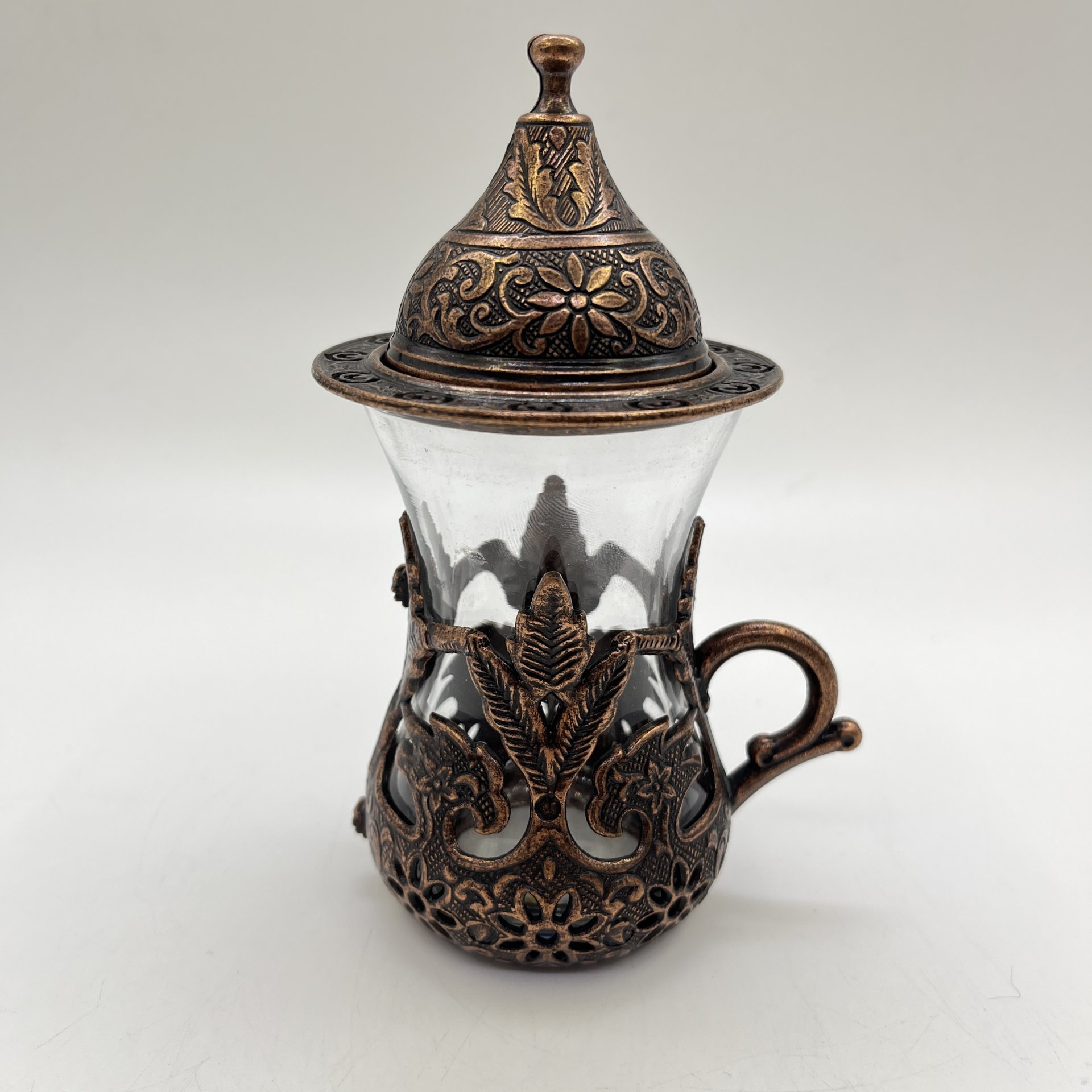 Стакан турецкий в металлической оплетке с крышкой для чая, стекло, металл, Азия, 1990-2010 гг.