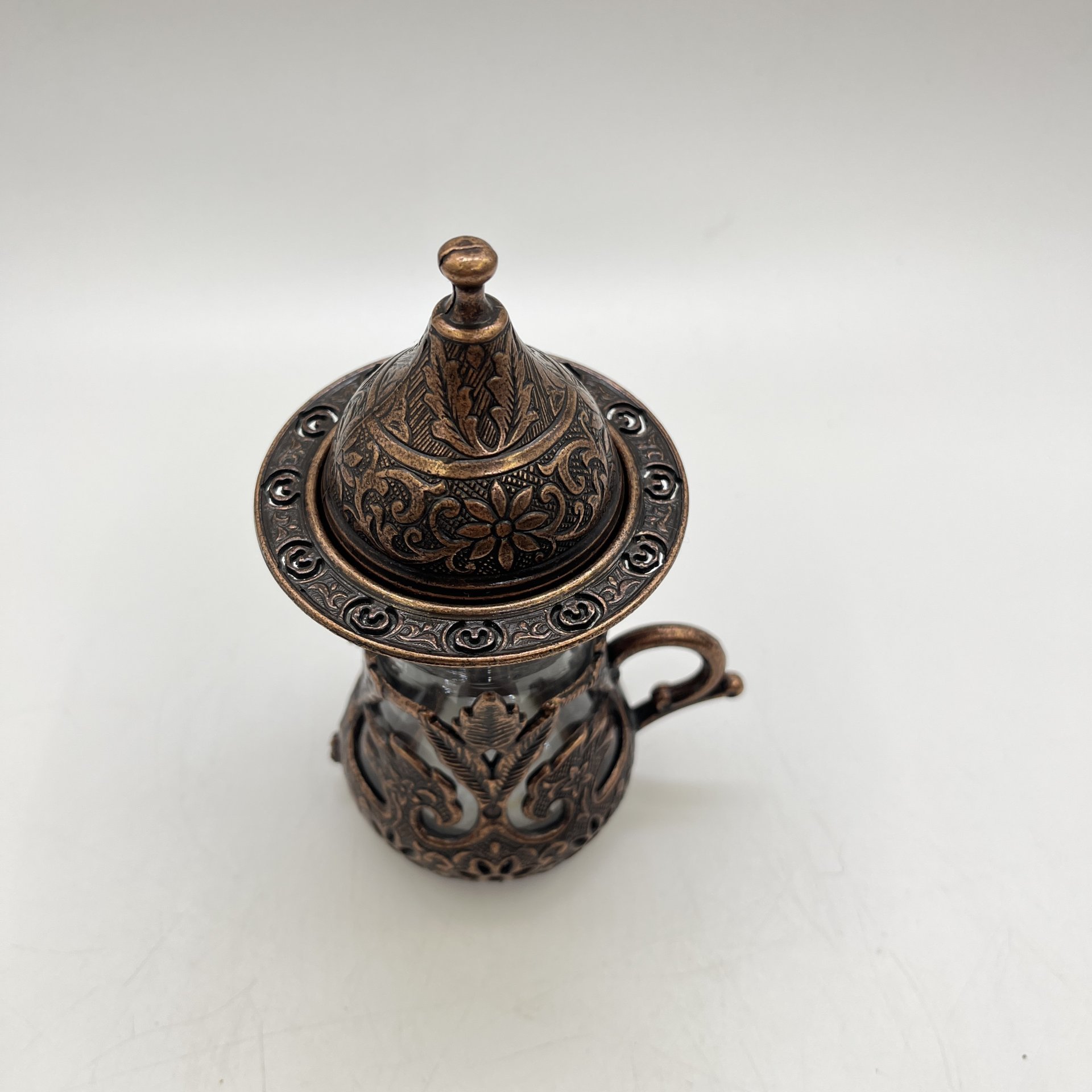 Стакан турецкий в металлической оплетке с крышкой для чая, стекло, металл, Азия, 1990-2010 гг.