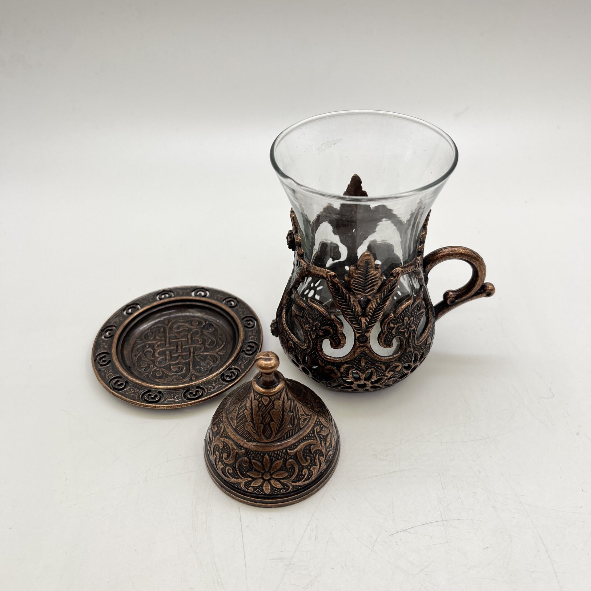 Стакан турецкий в металлической оплетке с крышкой для чая, стекло, металл, Азия, 1990-2010 гг.