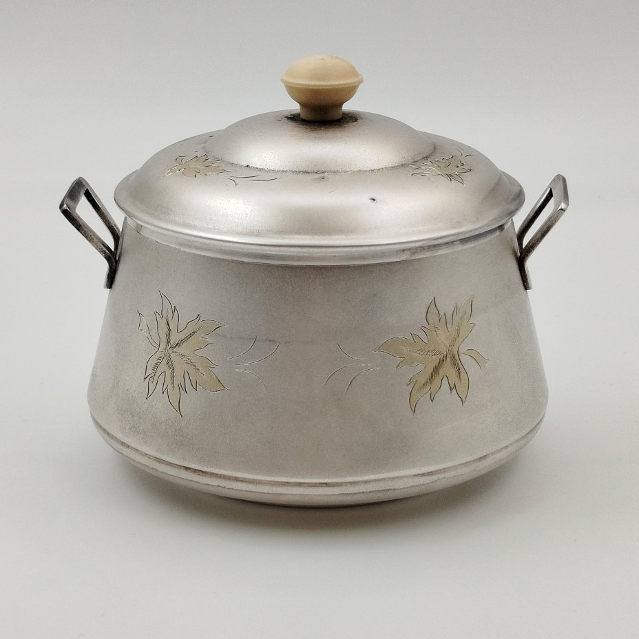 Сахарница с цветочным декором, мНЦ (медь-никель-цинк), гравировка, Завод «Мстерский ювелир», СССР, 1975 г.