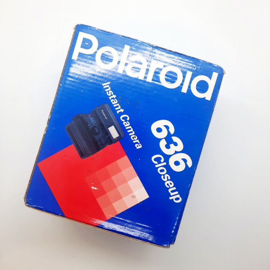 Фотоаппарат мгновенной печати "Polaroid 636 Close Up" в оригинальной коробке, Polaroid