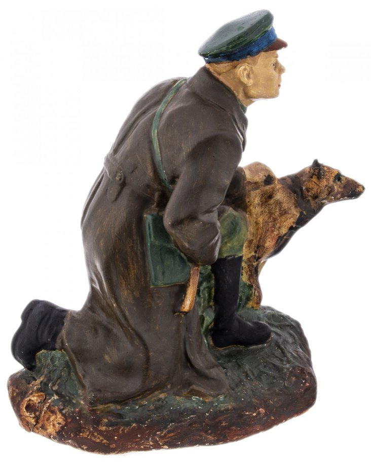 Статуэтка "Пограничник с собакой", гипс, роспись, СССР, 1960-1980 гг.