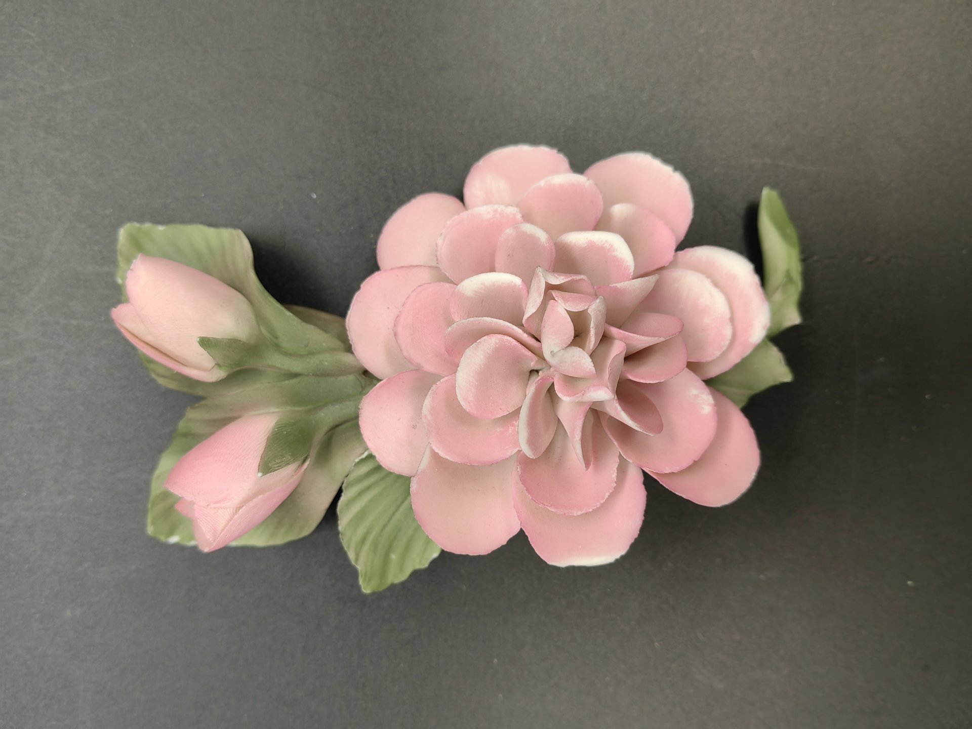Статуэтка винтажная "Роза  "Duchesse de Brabant", Capodimonte (Каподимонте)