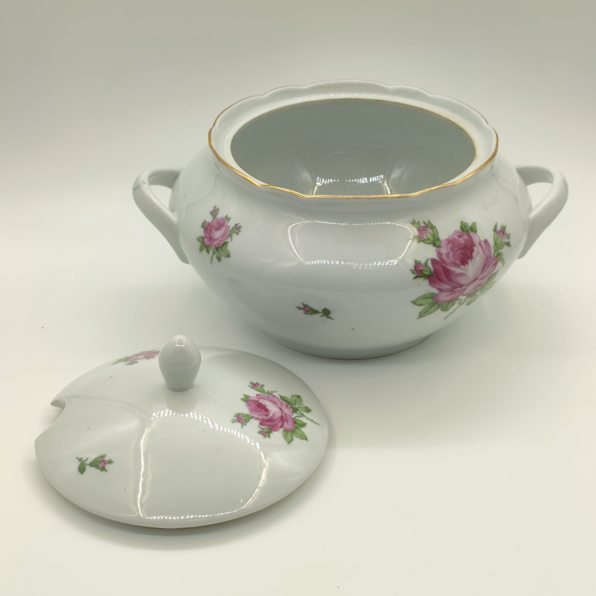 Супница "Мейсенская роза", фарфор, деколь, золочение, Colditz (Кольдиц), ГДР, 1970-1980 гг.
