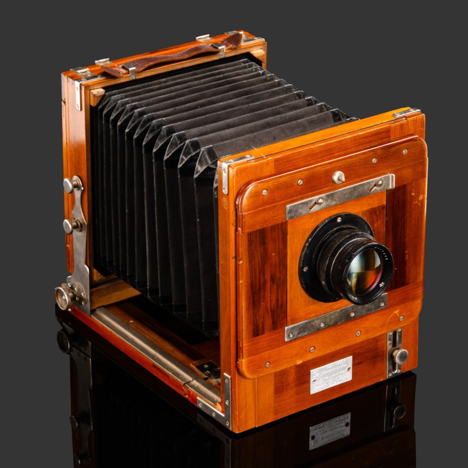 Фотоаппарат складной "ФКД 13 х 18", Минприбор Главоргатехника, дерево, металл, СССР, 1971 г.