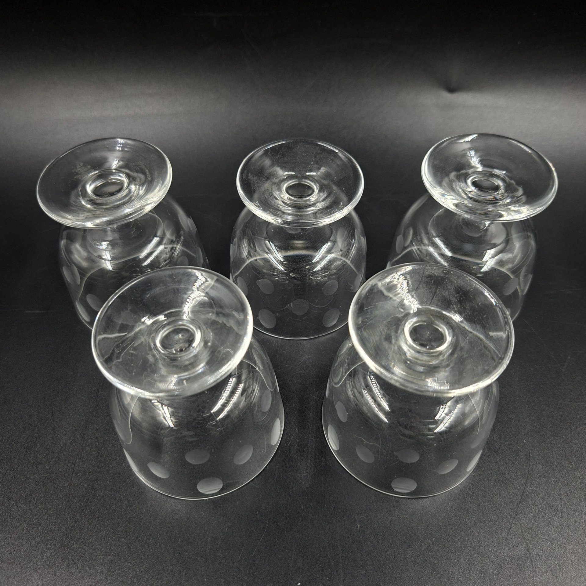 Набор из пяти рюмок с декором в виде ямок, стекло, СССР, 1970-1990 гг.