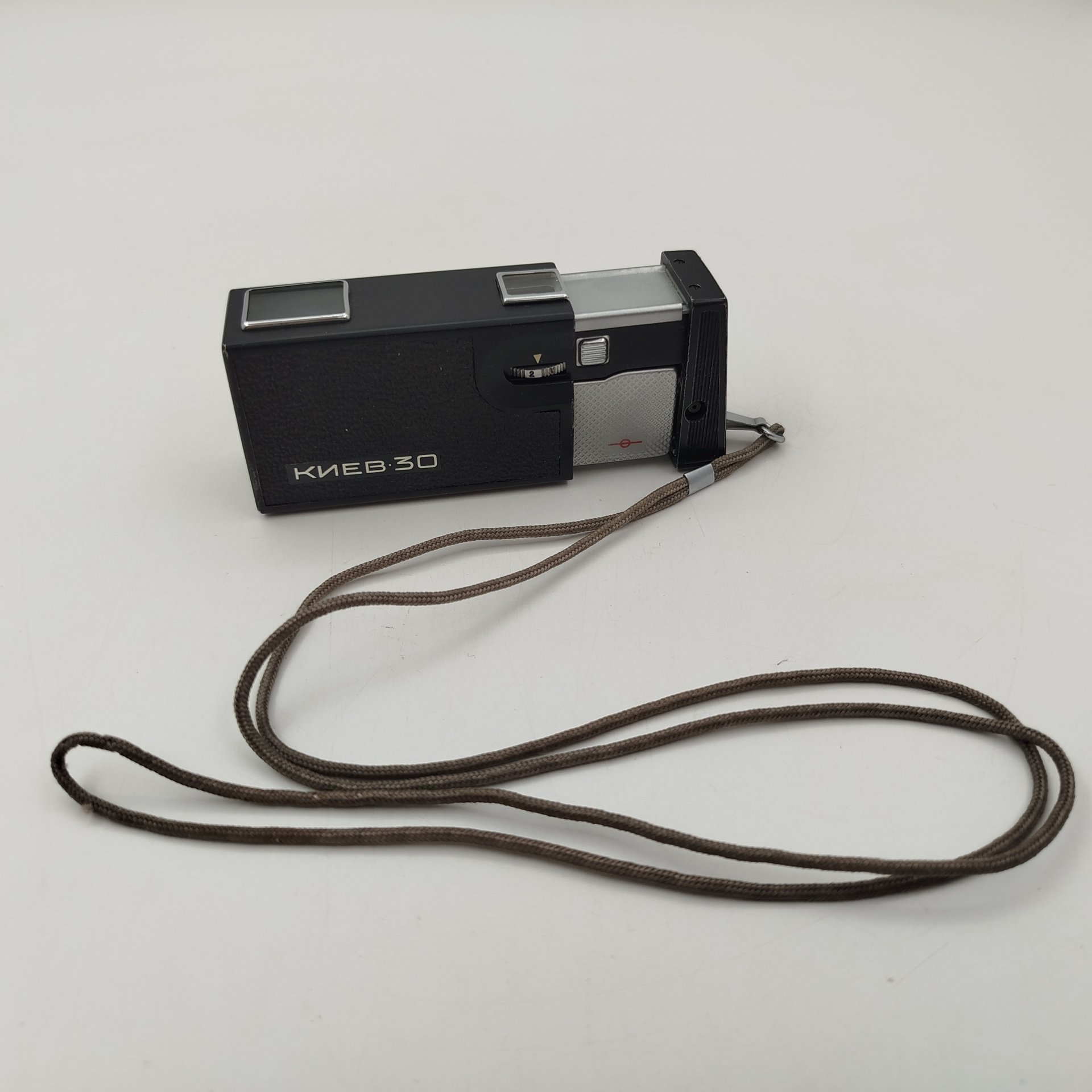 Фотоаппарат "Киев-30" в оригинальной коробке с гарантийным талоном, пластик, металл, Киевский завод «Арсенал», СССР, 1977 г.