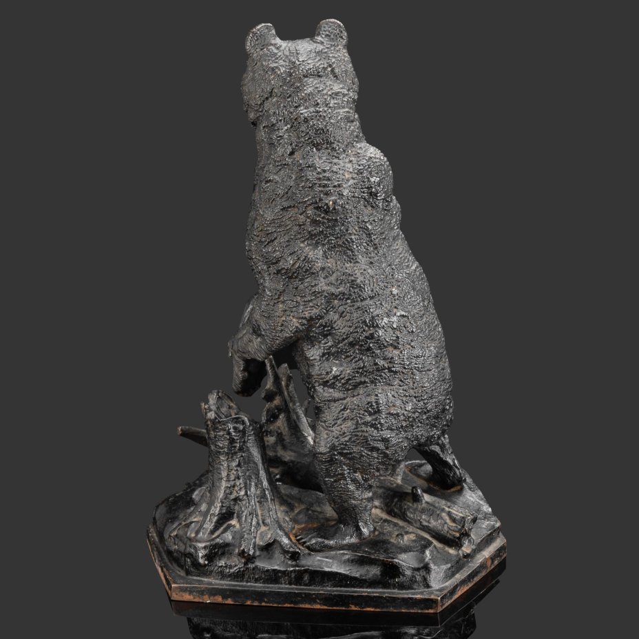 Скульптура "Медведь на задних лапах" (Лисинский медведь у пня), по модели 1865 года, Н.И. Либериха