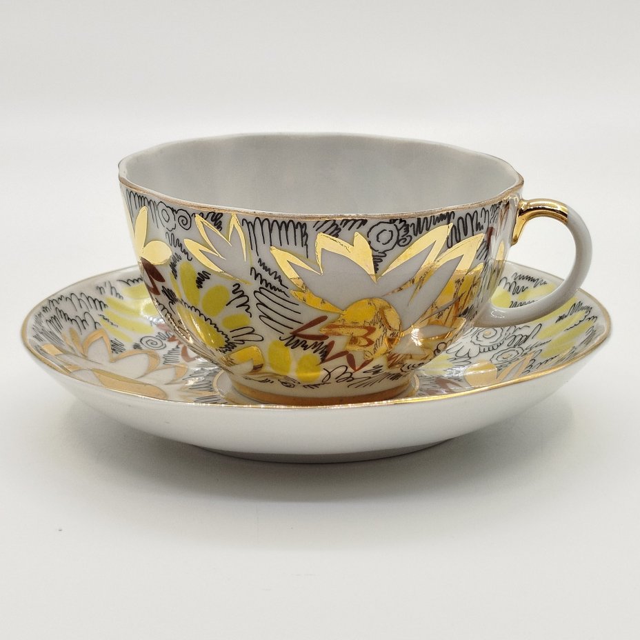 Пара чайная "Золотые ромашки", автор росписи Л.И. Григорьева
