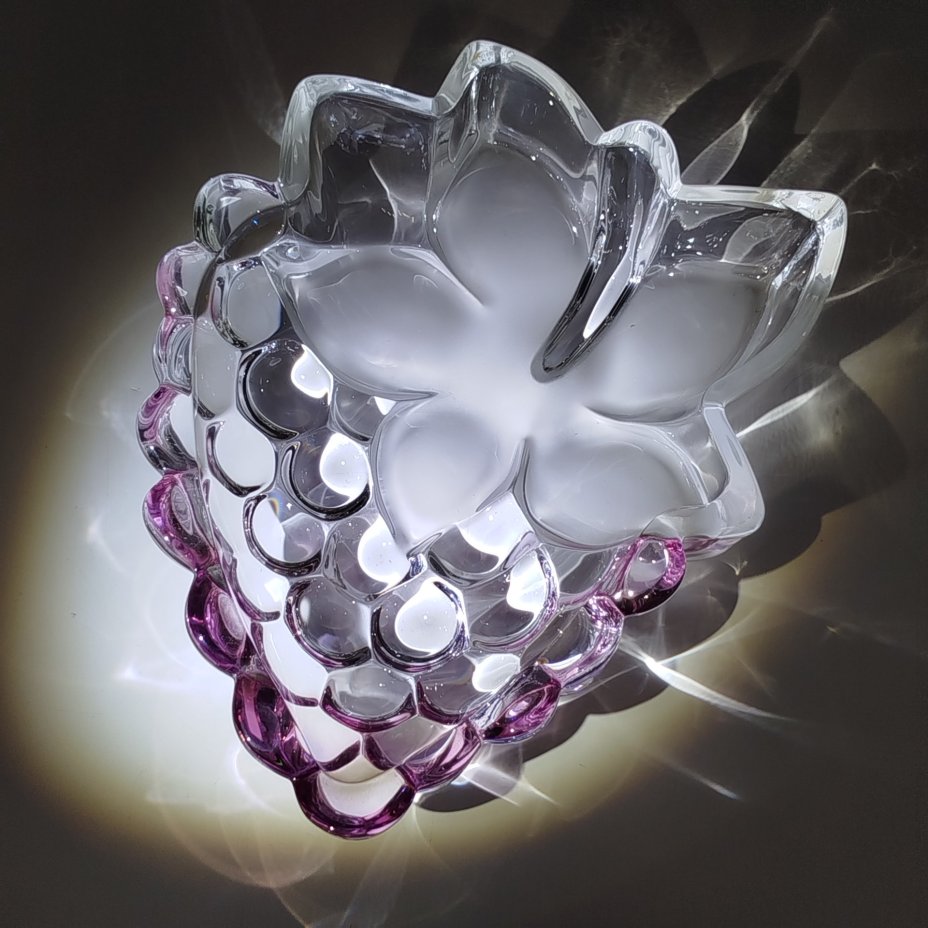 Ваза для конфет в виде винограда, цветное стекло, матирование, Walther Glas, Германия, 1980-2000 гг.