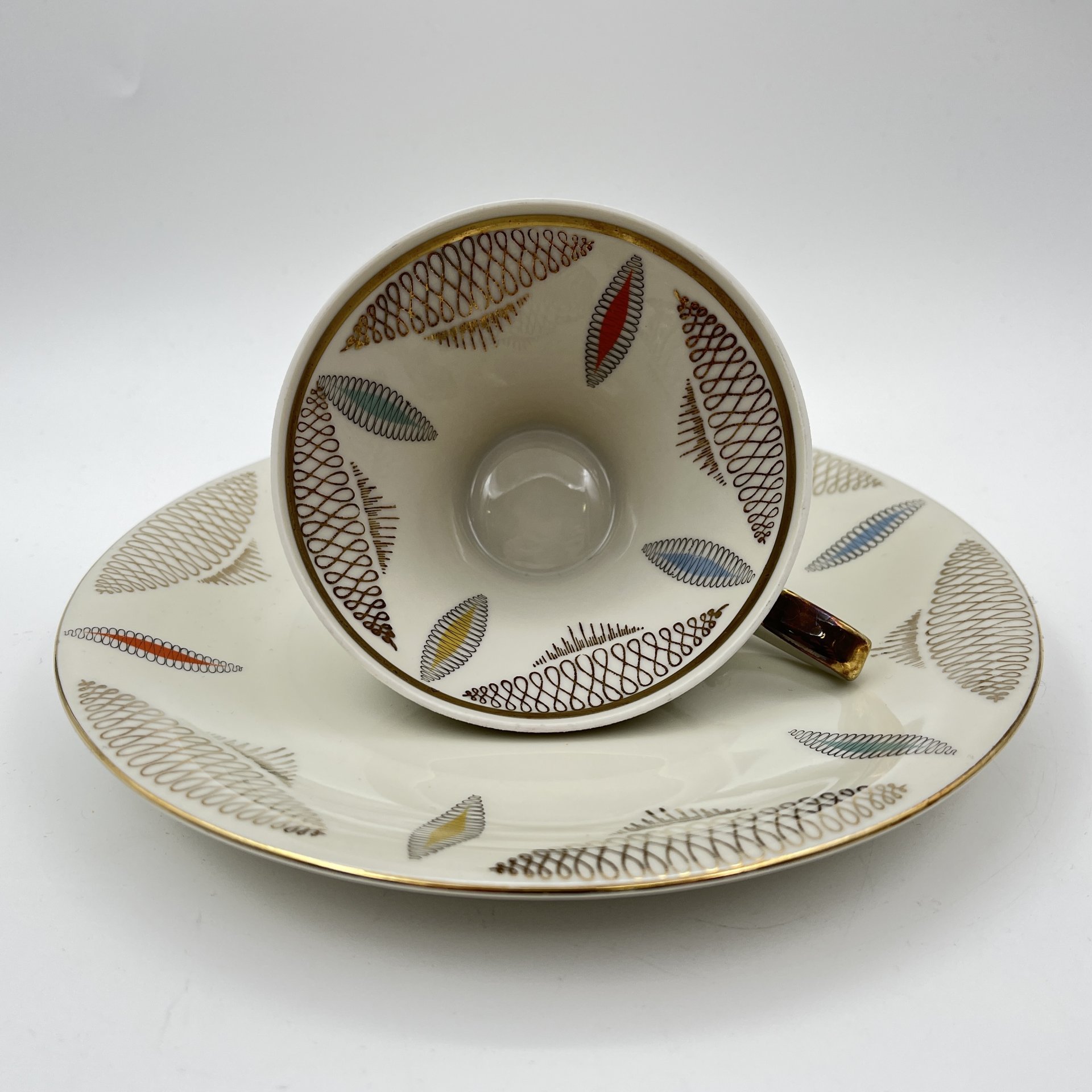 Чайная чашка и десертная тарелка, Winterling Bavaria Germany, фарфор, деколь, золочение, Германия, 1950-1990 гг.