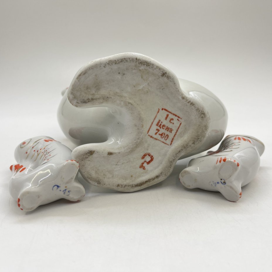 Набор для крепких напитков "Рыба" (штоф и 2 стопки), автор М.Д.Барамидзе, фарфор, роспись, золочение, Полонский завод художественной керамики (Полонное ЗХК), СССР, 1973-1991 гг.