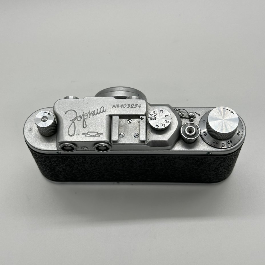 Фотоаппарат "Зоркий" с объективом "Индустар-22", в оригинальном кофре, Красногорский механический завод (КМЗ)