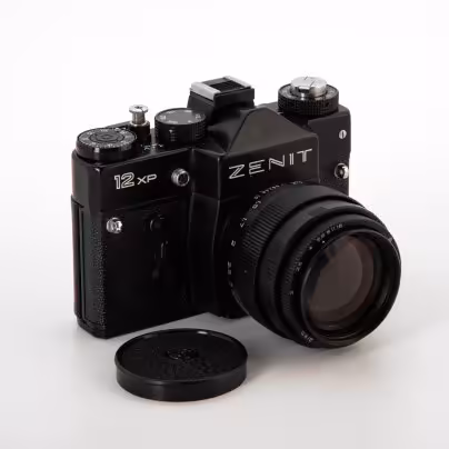 Фотоаппарат "Зенит 12 XP" с объективом "Юпитер-9" 2/85, Красногорский механический завод (КМЗ)