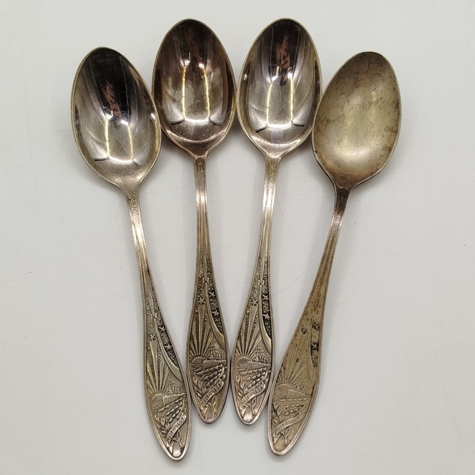 Набор из 4-х агитационных чайных ложек "50 лет Советской власти. Залп Авроры. 1917-1967 гг.", мНЦ (медь-никель-цинк), Кольчугинский завод цветных металлов, СССР, 1967 г.