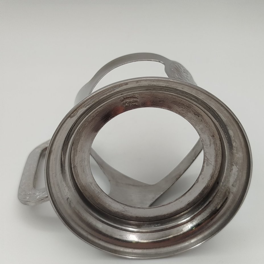 Подстаканник "Спасская башня" с декором в виде колокольчиков на ручке, Артель им. Чкалова, г. Горький, нержавеющая сталь, СССР