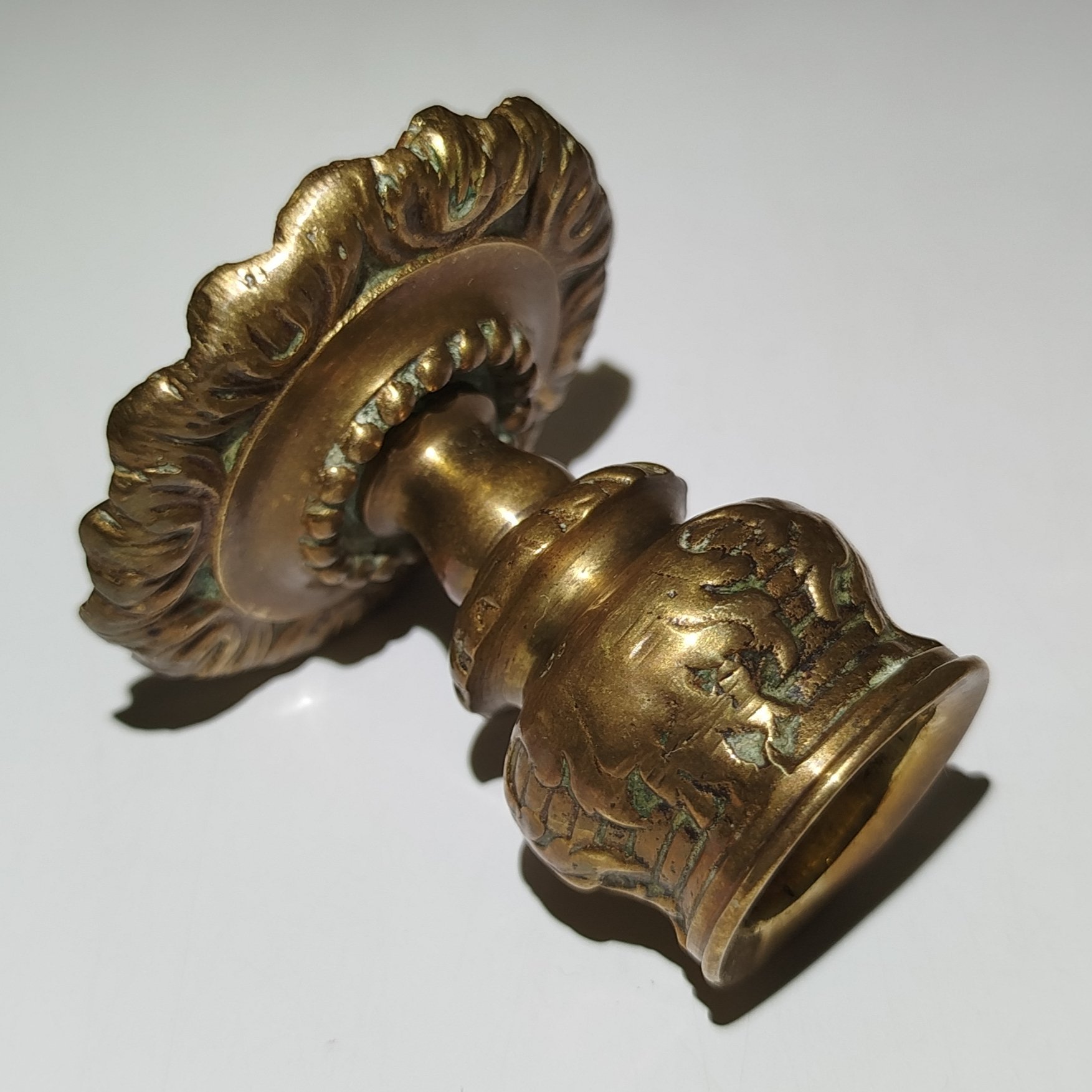 Подсвечник  миниатюрный на одну свечу, латунь, литье, Европа, 1970-1990 гг.