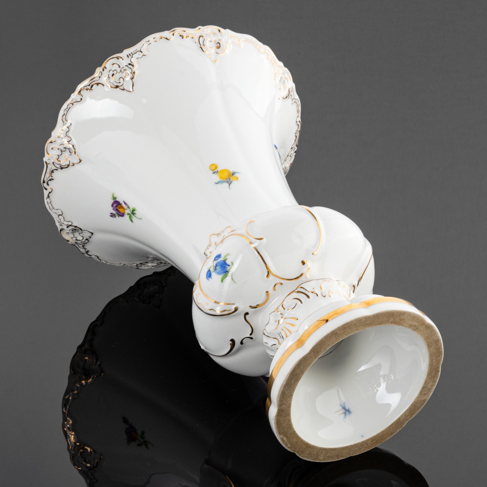 Ваза с цветочным декором, Meissen (Мейсенский фарфор)