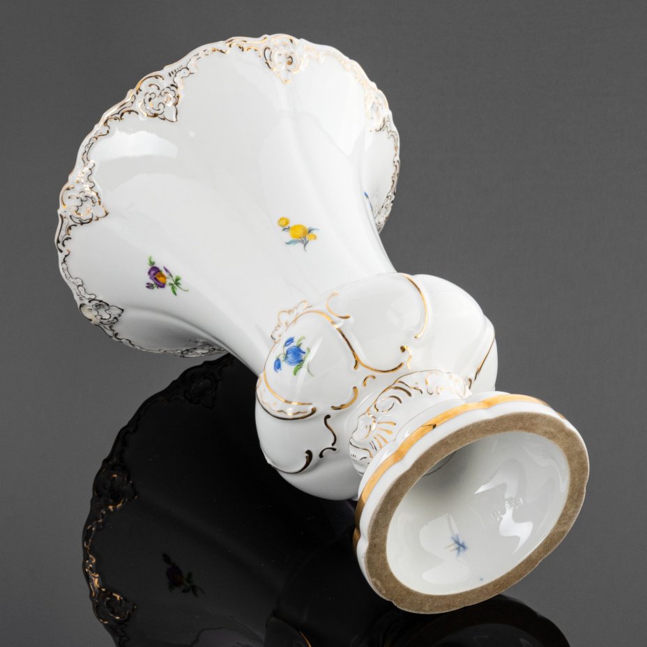 Ваза с цветочным декором, Meissen (Мейсенский фарфор)