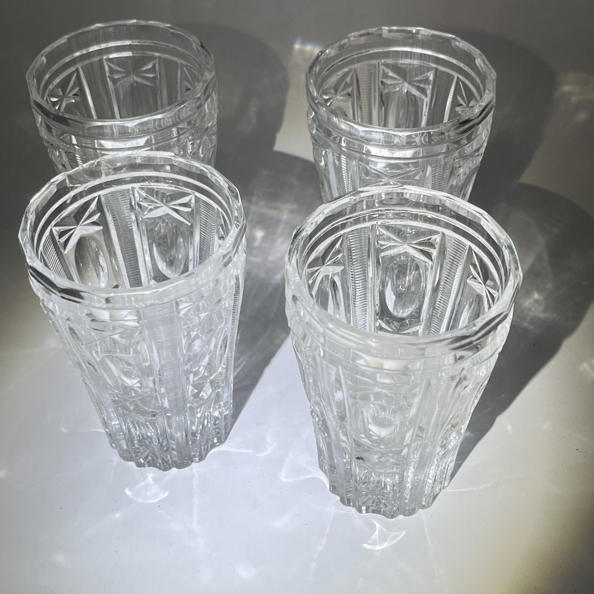 Набор из 4 стаканов с геометрическим декором, хрусталь, пресс, СССР, 1970-1990 гг.