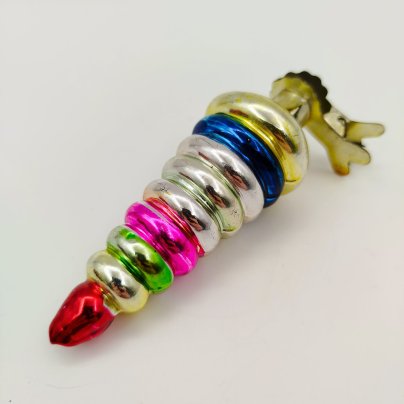 Ёлочная игрушка "Пирамида", стекло, краска, металл, СССР, 1950-1960 гг.