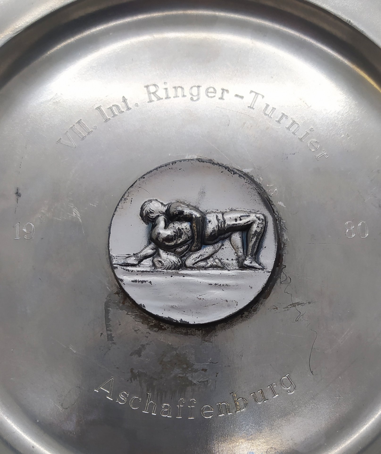 Тарелка памятная "VII. Int. Ringer-Turnier Aschaffenburg" (7-й Международный турнир по борьбе, г. Ашаффенбург)