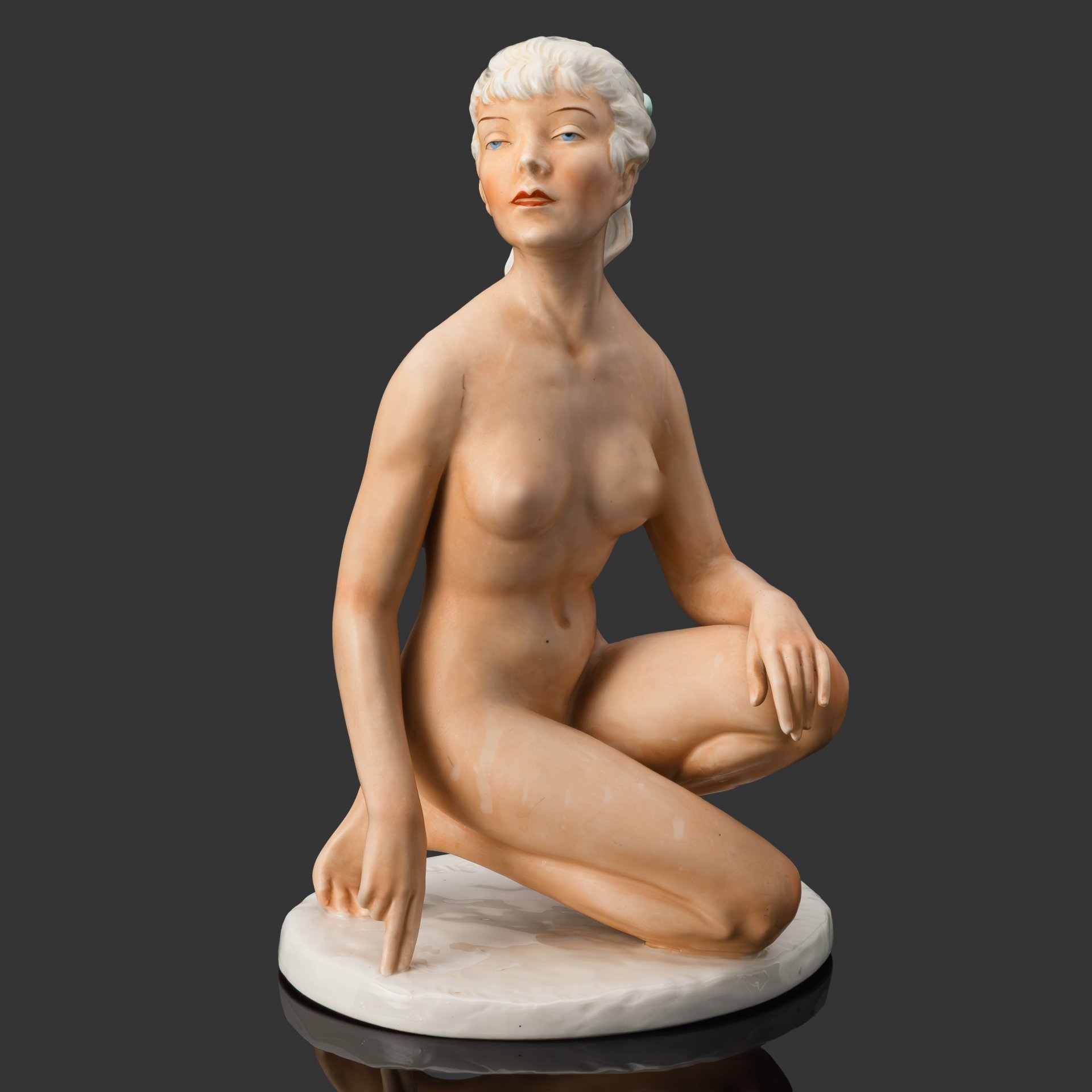 Статуэтка "Обнажённая", автор Kurt Steiner (Курт Штайнер), фарфор, роспись, Unterweissbach Werkstätten (Унтервайсбах), Германия, 1953-1967 гг.