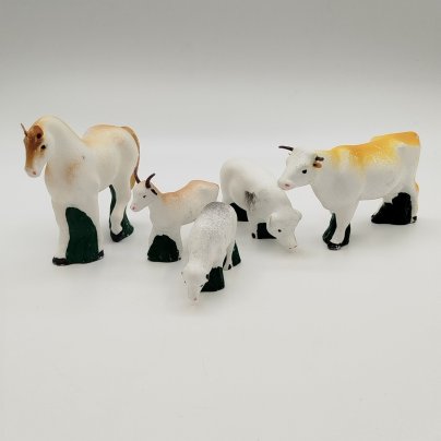 Набор игрушек «Домашние животные», в оригинальной упаковке, ММП РСФСР "Управление художественных изделий и игрушек Мособлисполкома", Осташевская фабрика, пенопласт прессованный, картон, крашение, печать, СССР, 1970-1980 гг.