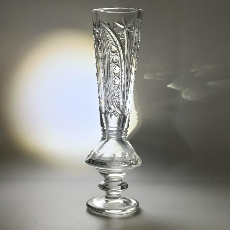 Ваза (кубок) с резным растительным декором, хрусталь, алмазная грань, СССР, 1970-1990 гг.