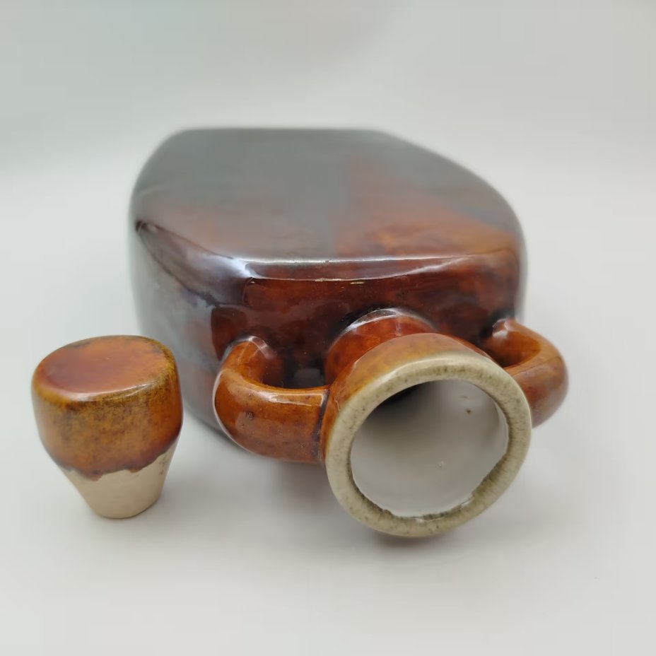 Штоф лаконичной формы, керамика, поливная цветная глазурь,  СССР, 1970-1990 гг.