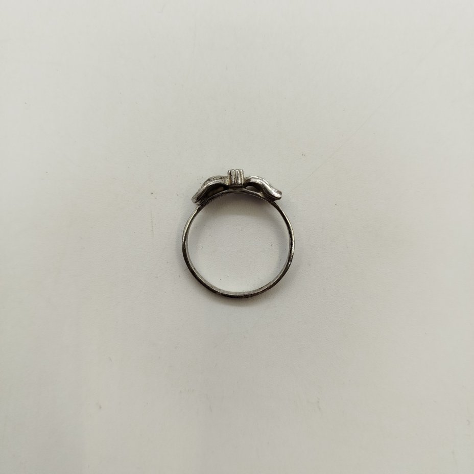 Кольцо с растительным декором