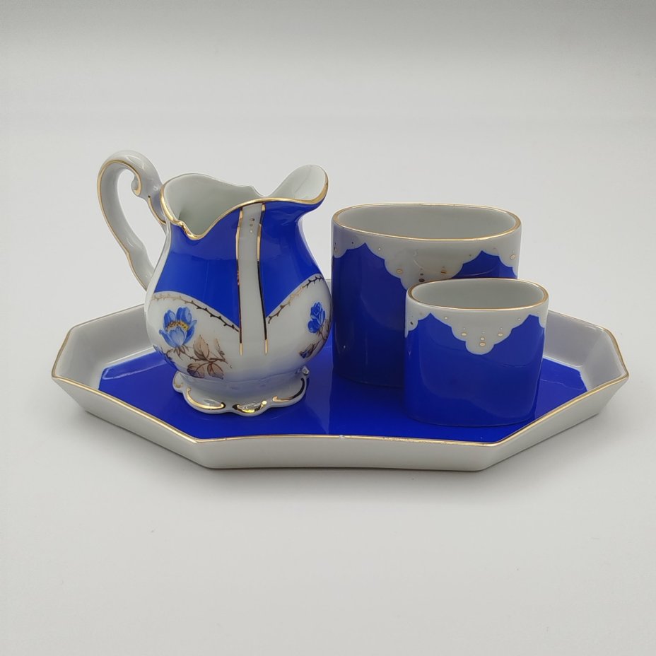 Сервиз кофейный на 5 персон (16 предметов), украшенный цветочным декором, фарфор, крытье, деколь, золочение, Stadtilmer Porzellan, Германия, 1950-1970 гг.