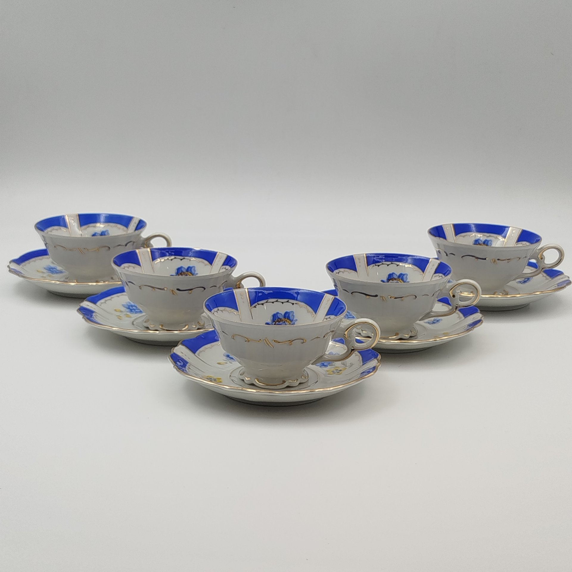 Сервиз кофейный на 5 персон (16 предметов), украшенный цветочным декором, фарфор, крытье, деколь, золочение, Stadtilmer Porzellan, Германия, 1950-1970 гг.