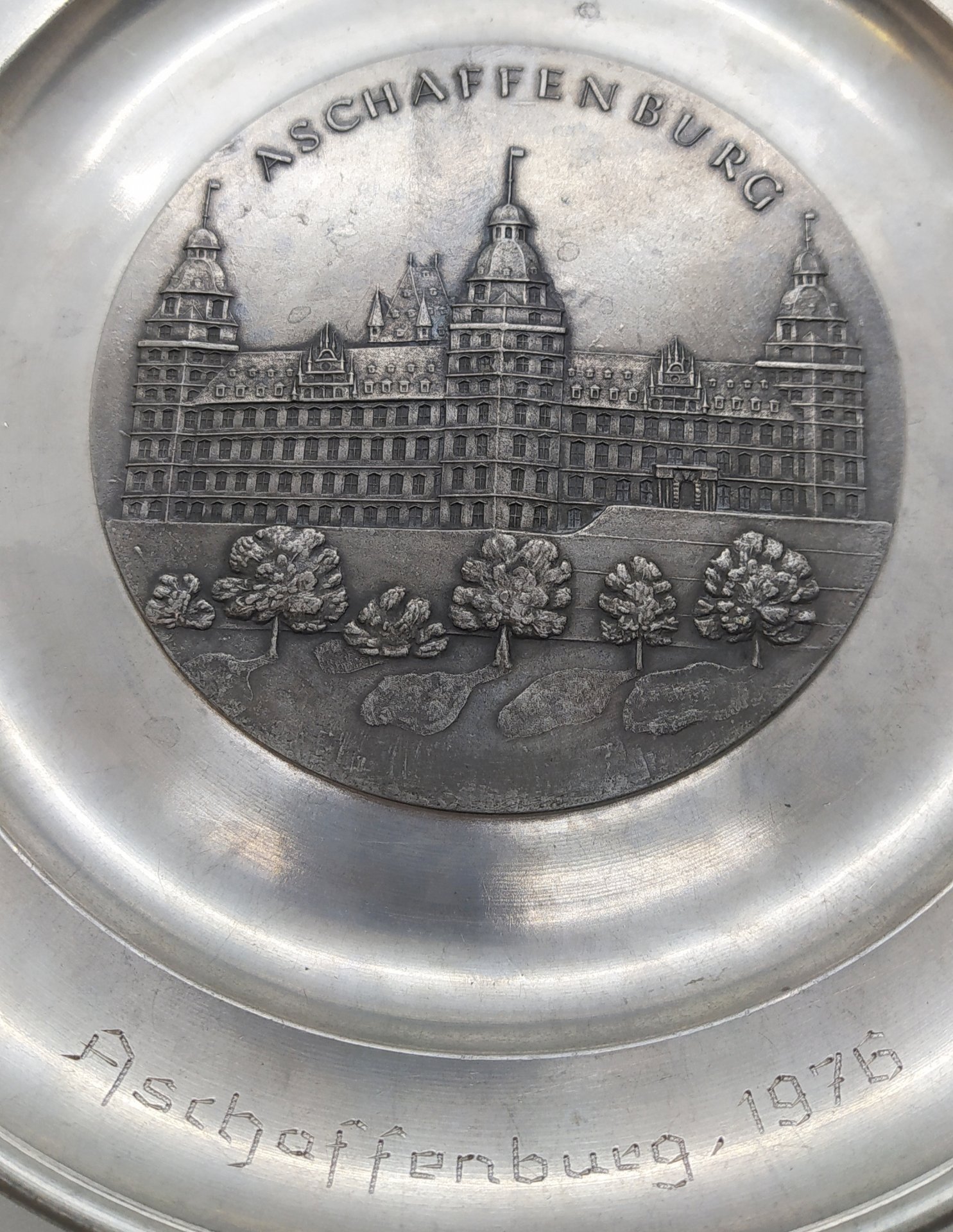 Тарелка памятная "Int. Ringer-Turnier Aschaffenburg" (Международный турнир по борьбе, г. Ашаффенбург)