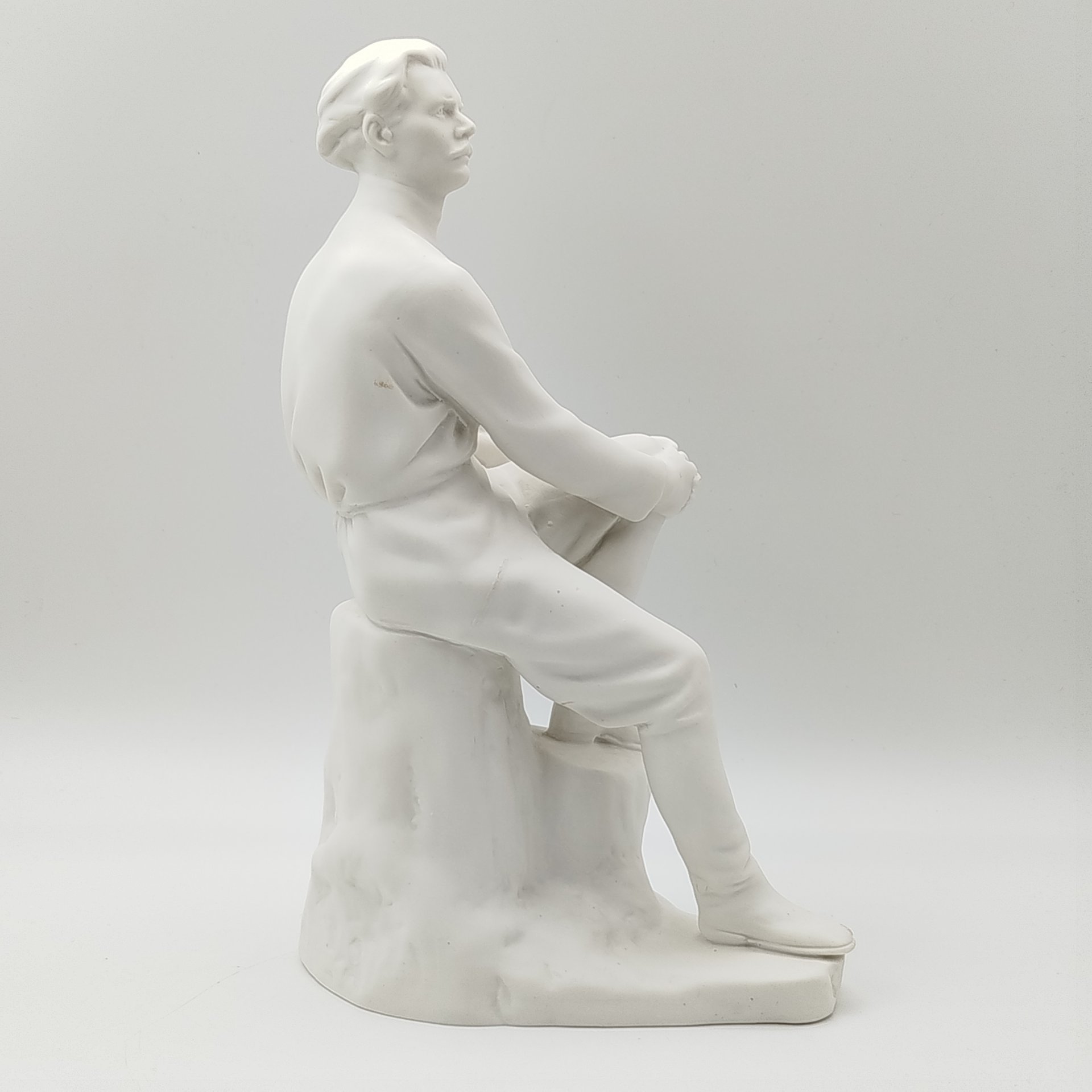 Статуэтка "Максим Горький", автор В.Г. Стамов