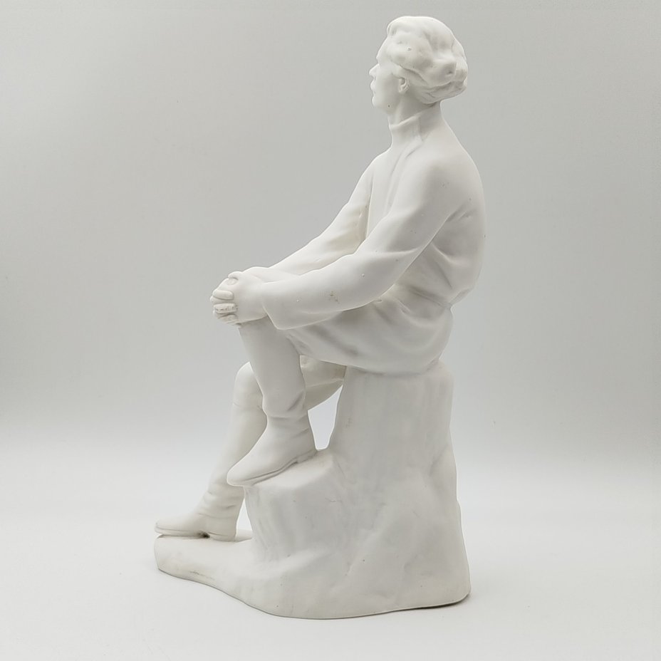 Статуэтка "Максим Горький", автор В.Г. Стамов