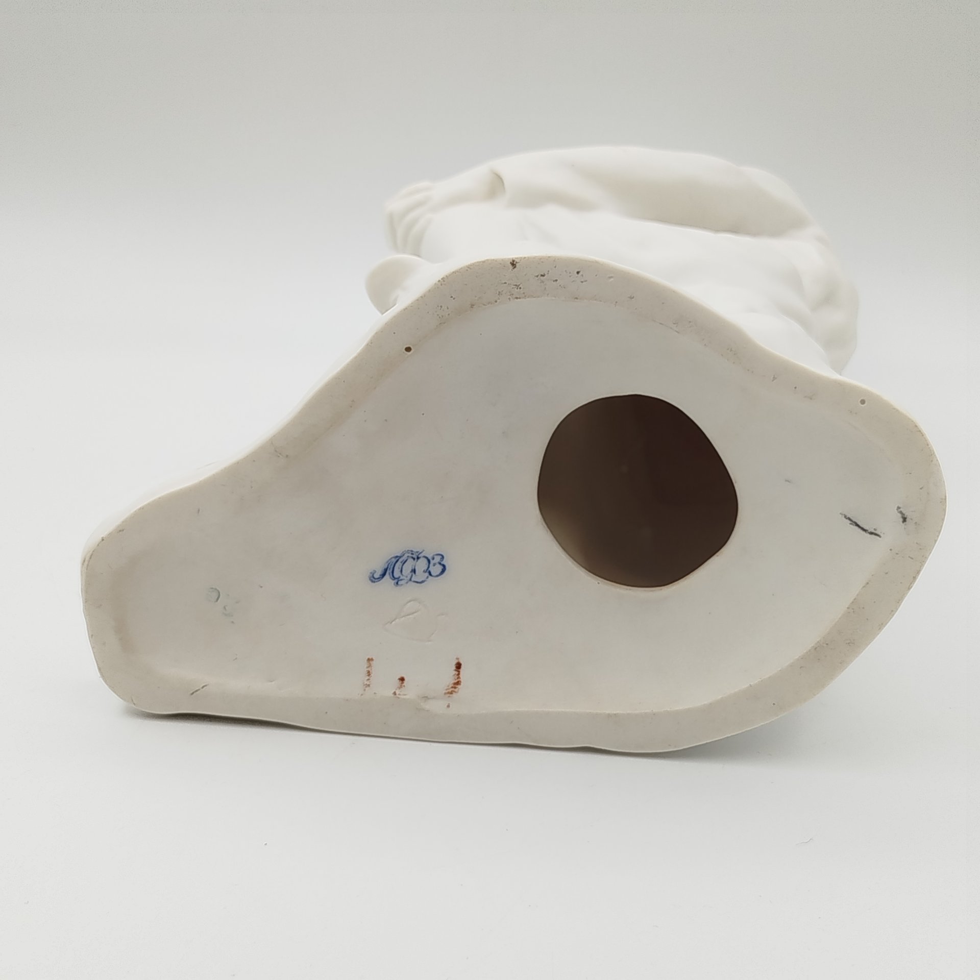 Статуэтка "Максим Горький", автор В.Г. Стамов