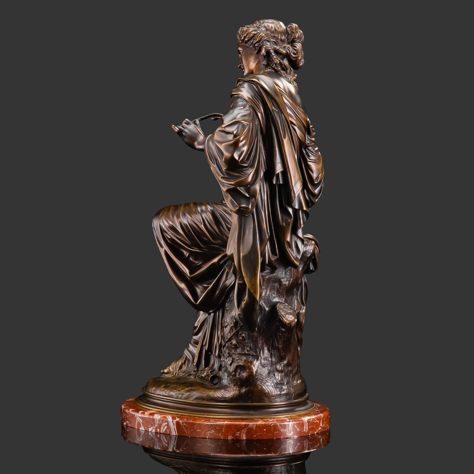 Скульптура "Античная девушка с веткой" на мраморной подставке, литейная мастерская "Gautier", в стилистике скульптора Théodore Doriot (1829-1937 гг.), бронза, литье, мрамор, Франция, 1900-1930 гг.