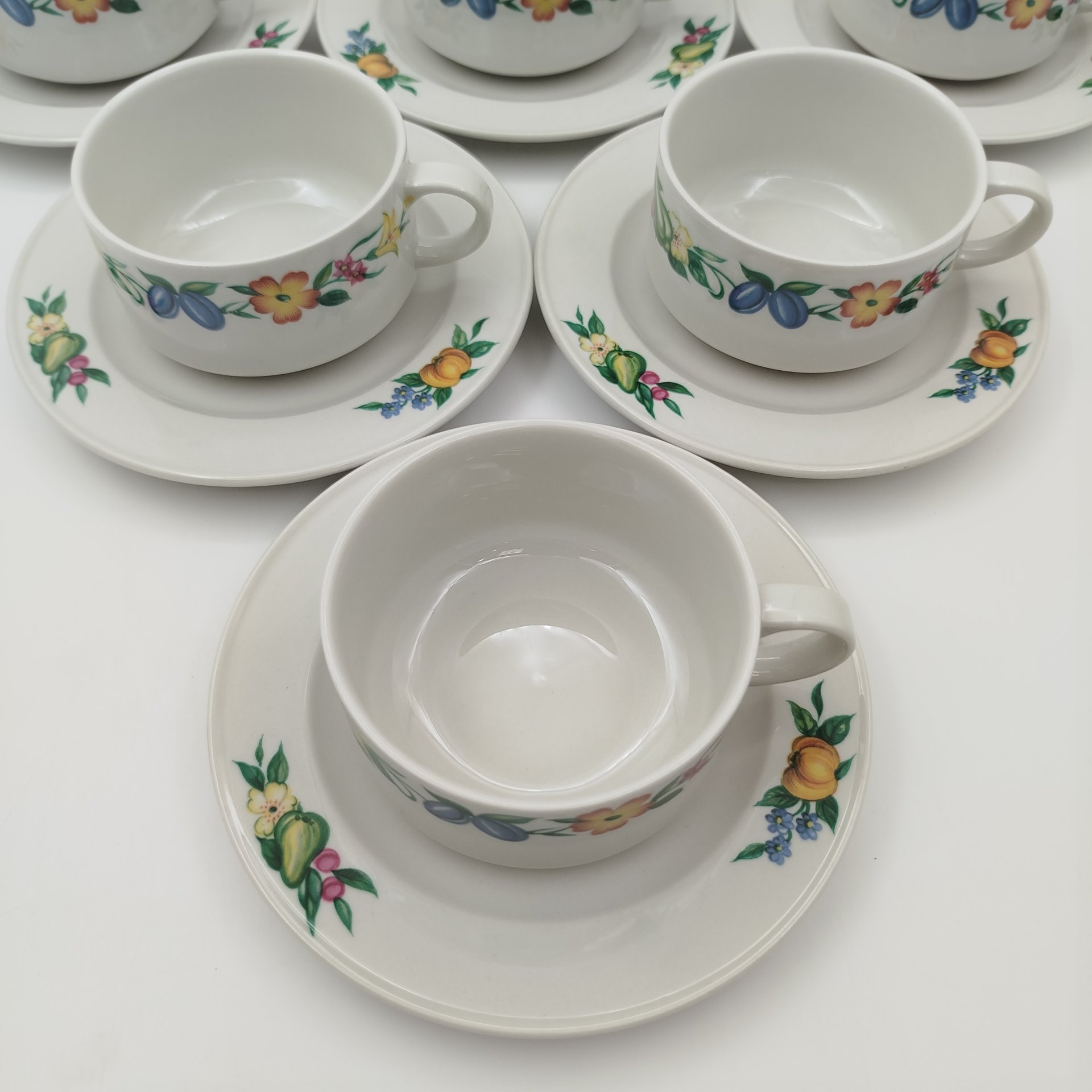 Набор чайных пар с цветочным и ягодным декором на 6 персон, Villeroy & Boch
