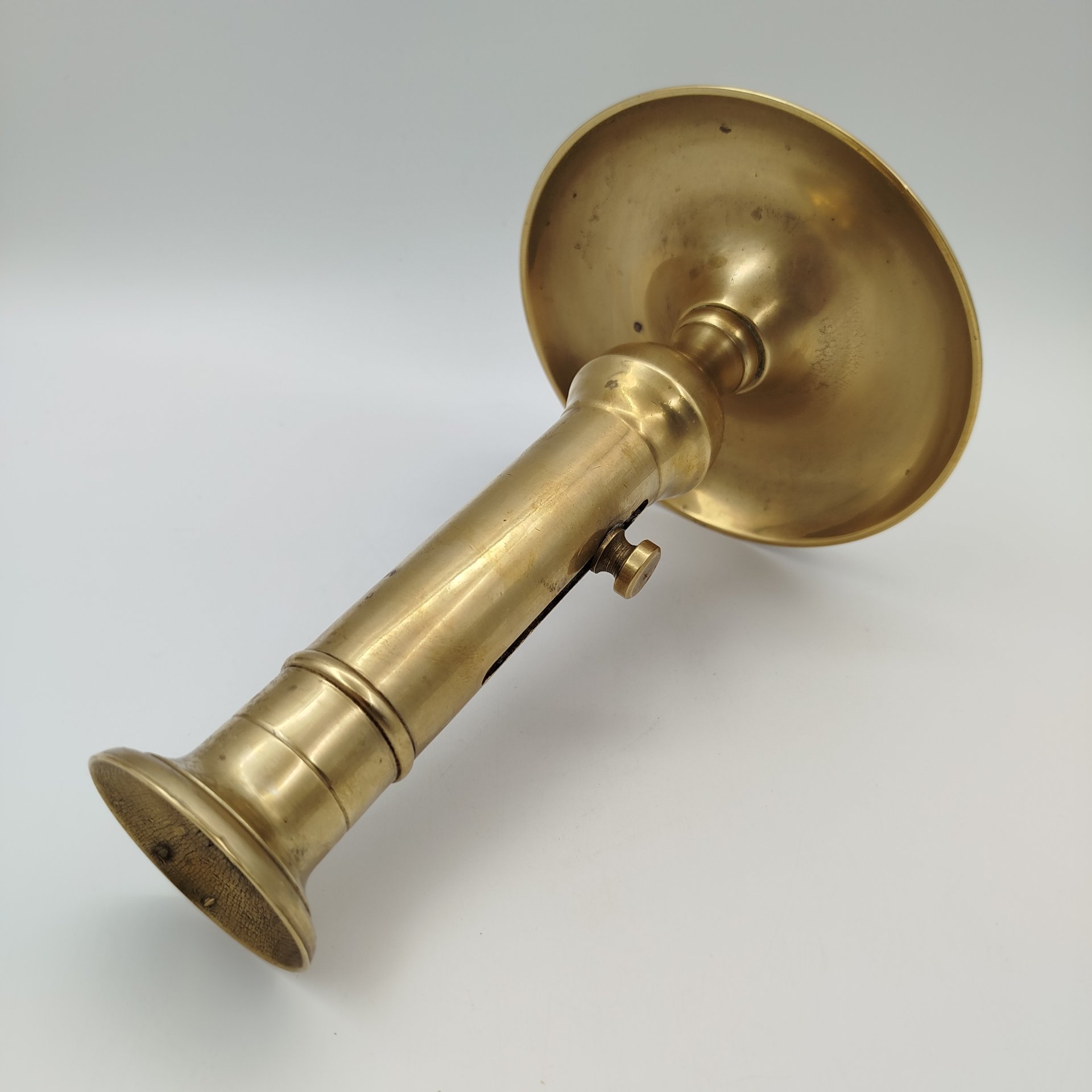 Подсвечник с подъемным механизмом, латунь, литье, Европа, 1950-1980 гг.
