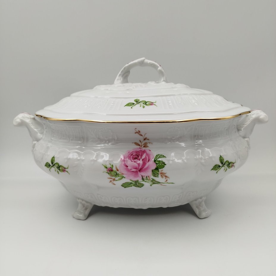 Терина (супница) для подачи горячих блюд, украшенная изображением роз, фарфор, деколь, золочение, Pirkenhammer, Чехия, 1993-2010 гг.